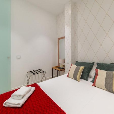 2 Bedrooms 2 Bathrooms Furnished - Delicias - Modern- Mintystay Madrid Exterior foto